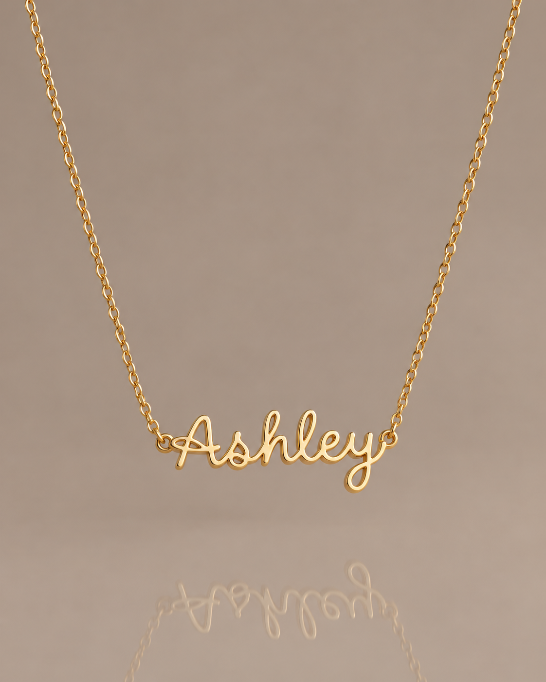 Le collier Prénom Ashley – Collier chaîne câble personnalisé