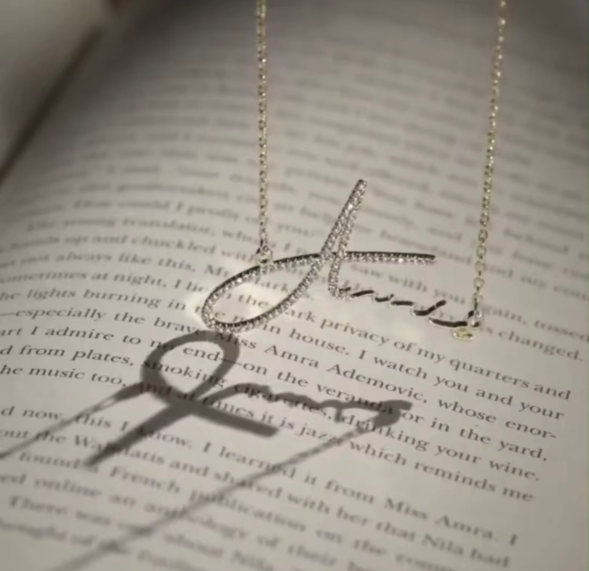 The Delilah - Personalized Name Necklace