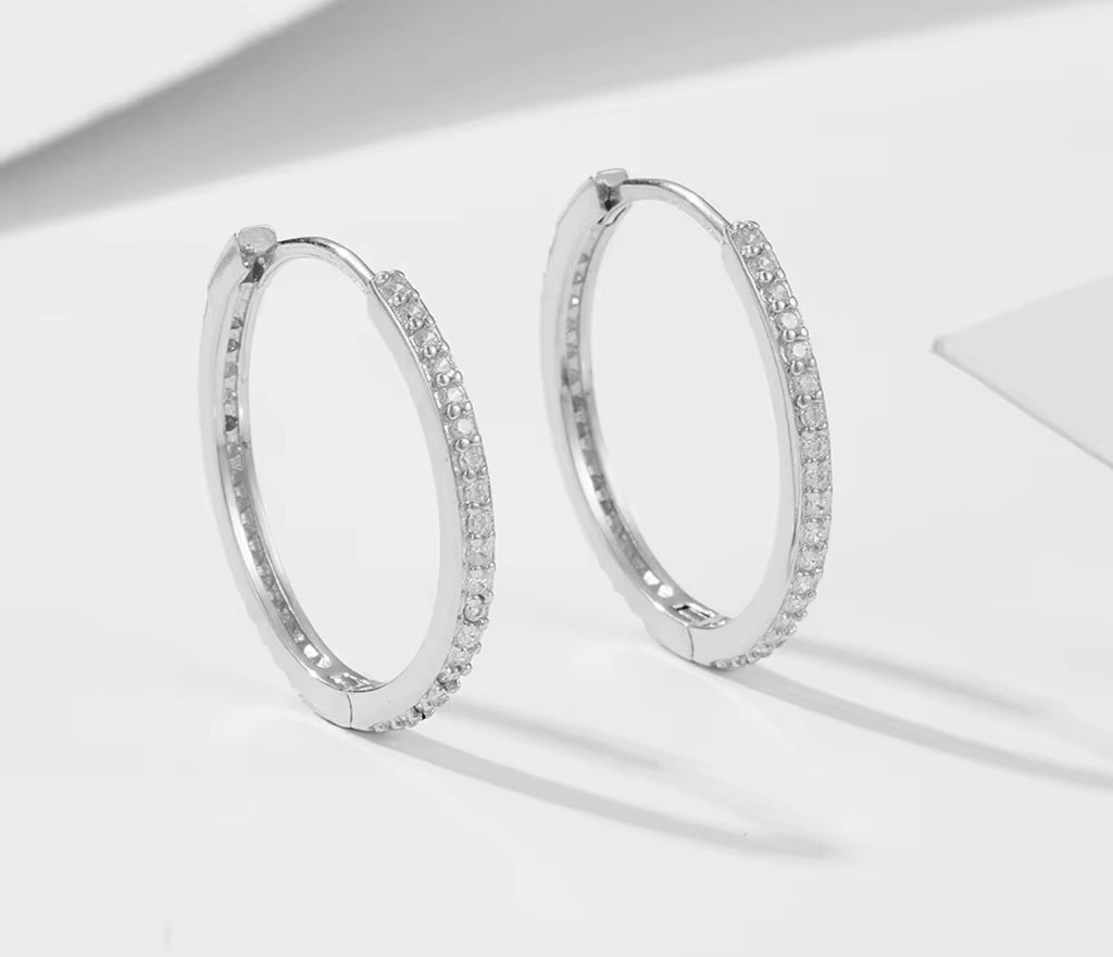 The Avery Hoops – Pavé Oval Earrings
