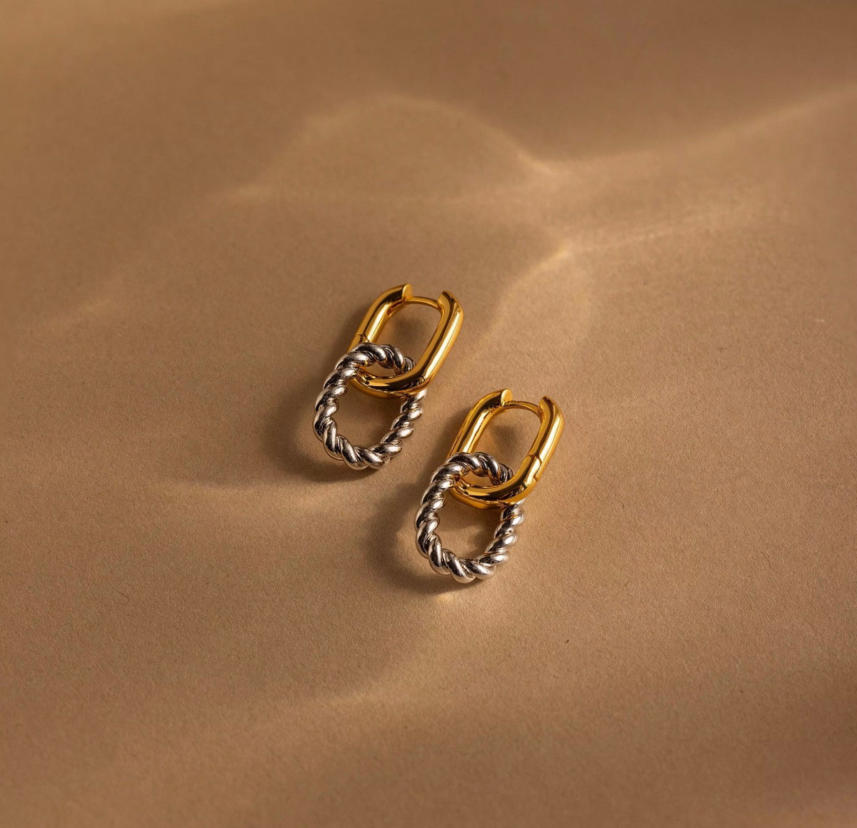 The Corda Link Hoops – Two-Tone 316L Stainless Steel