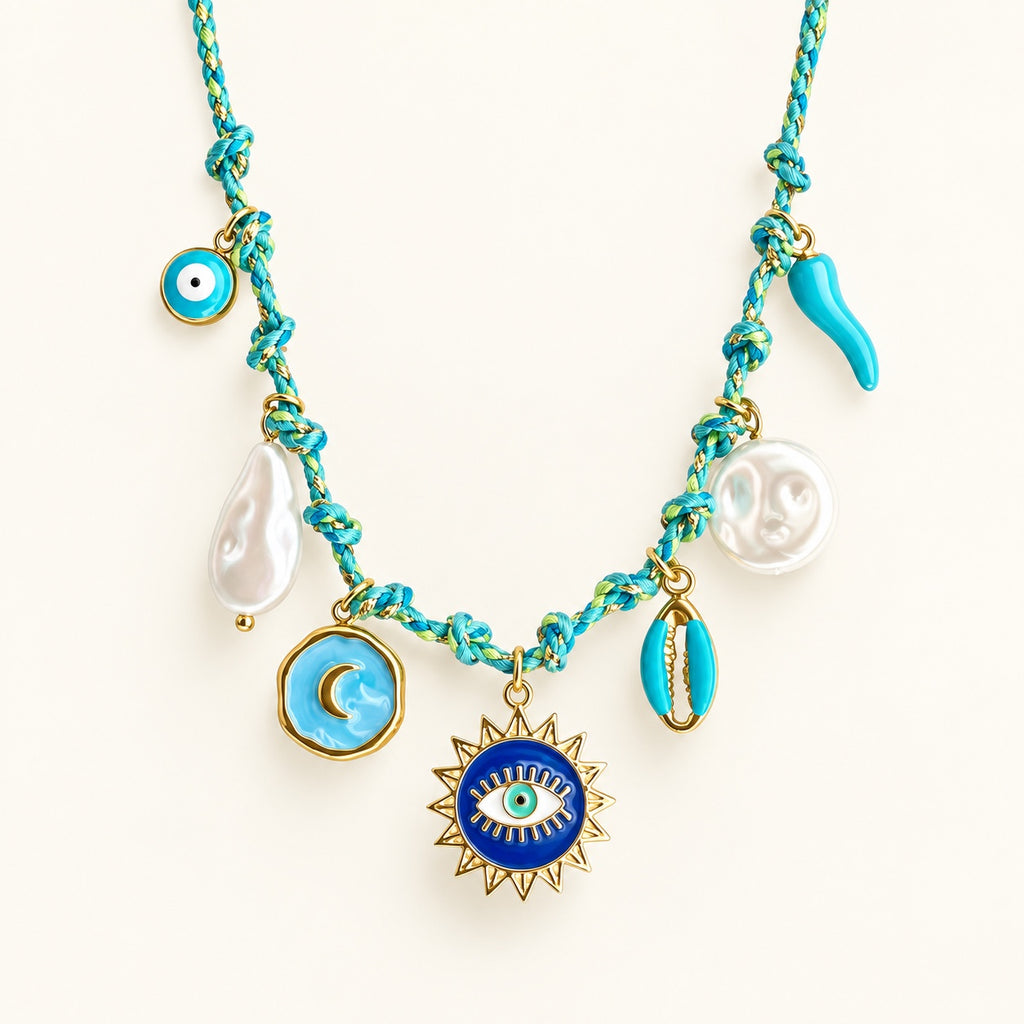 Collier Blue Eye turquoise et doré en présentation produit